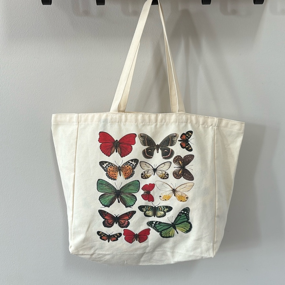 HUGE!!! Butterfly Tote